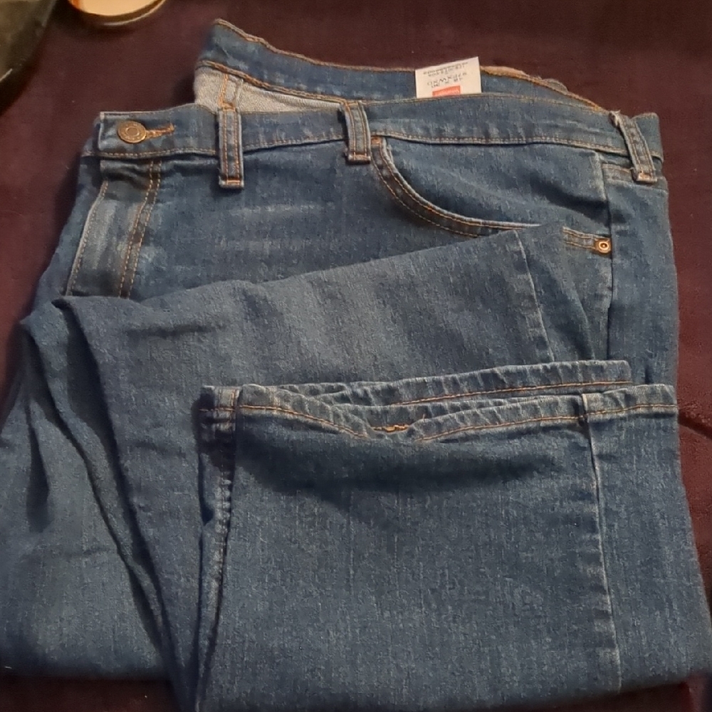 Wrangler Blue Denim Jeans with Tan Stitching Size 48x30